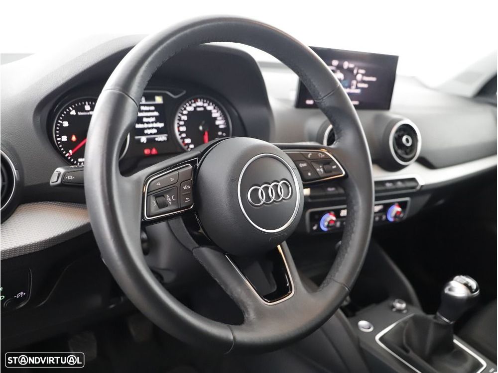 Audi Q2 30 TFSI Advanced - 22