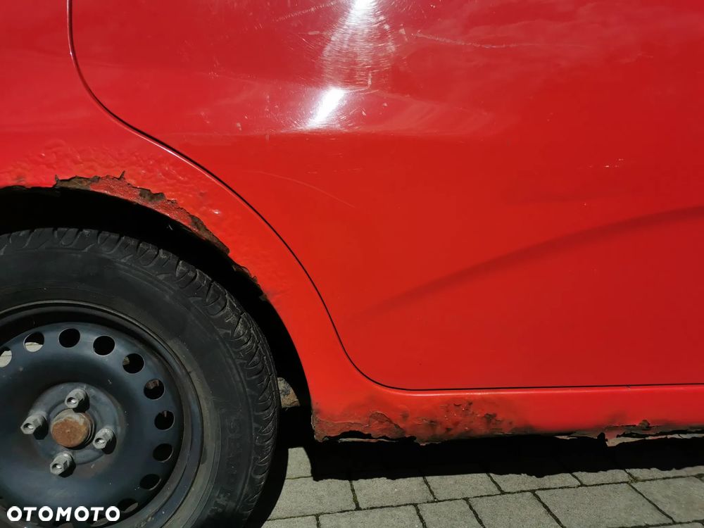 Chevrolet Aveo - 14