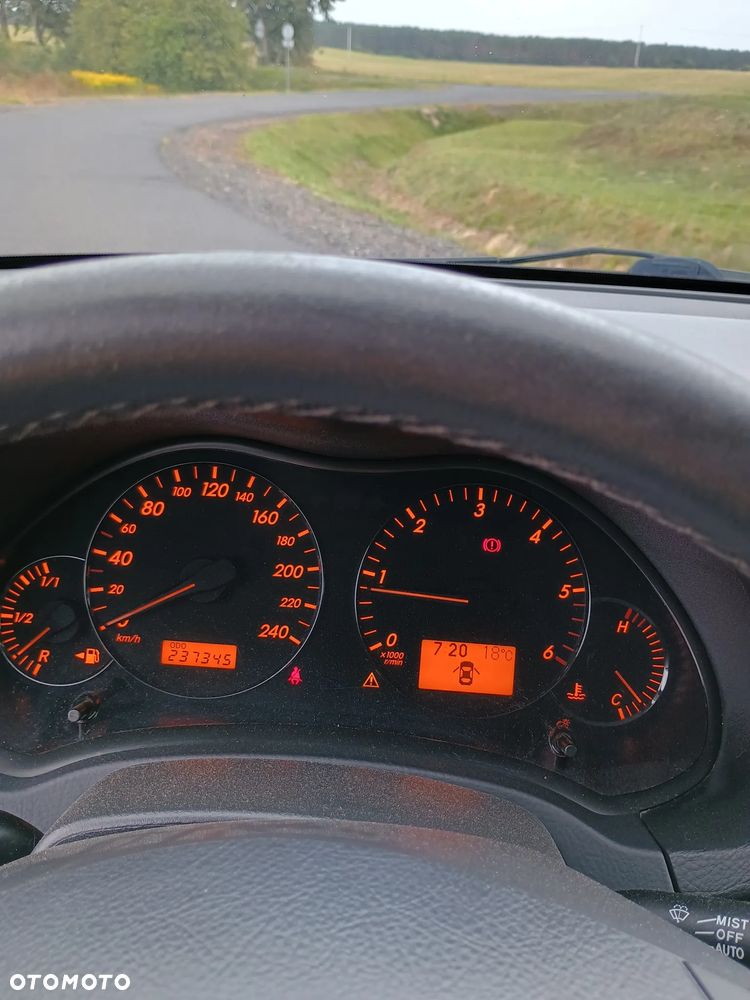 Toyota Avensis 2.0 D-4D Sol plus+NAVI - 7