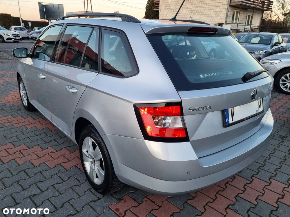 Skoda Fabia 1.0 TSI Ambition - 6