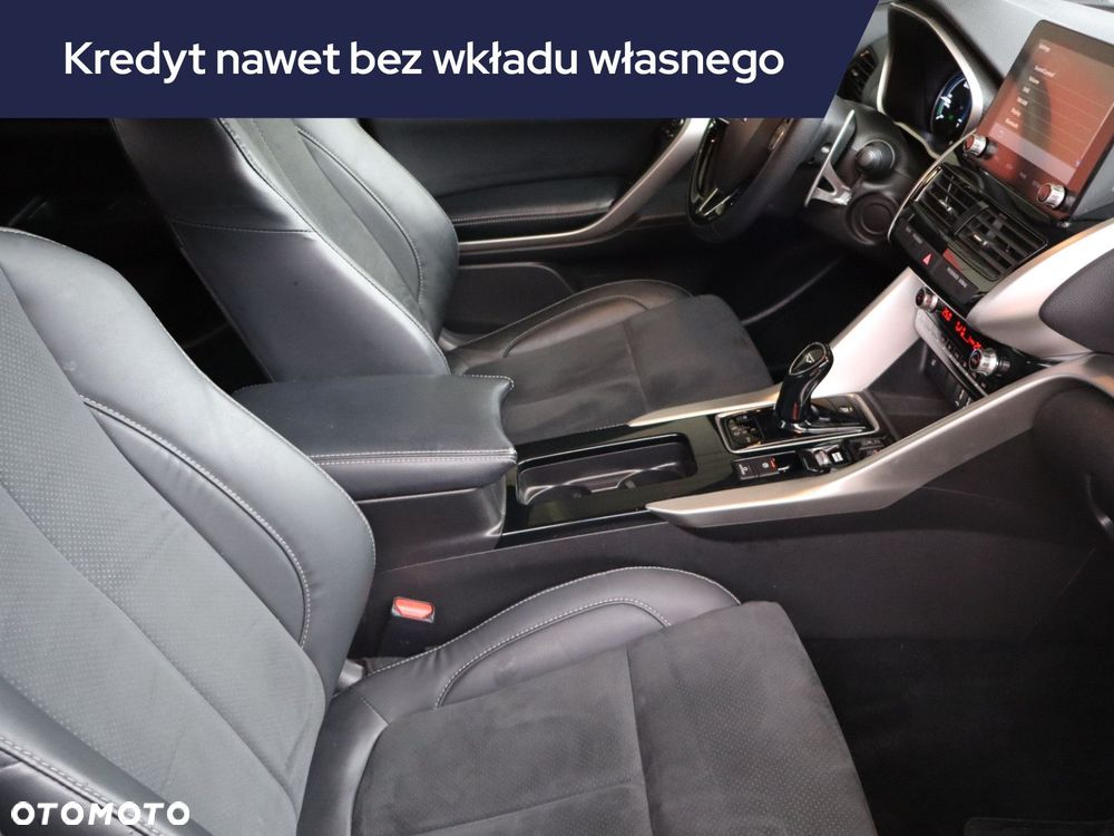 Mitsubishi Eclipse Cross - 11