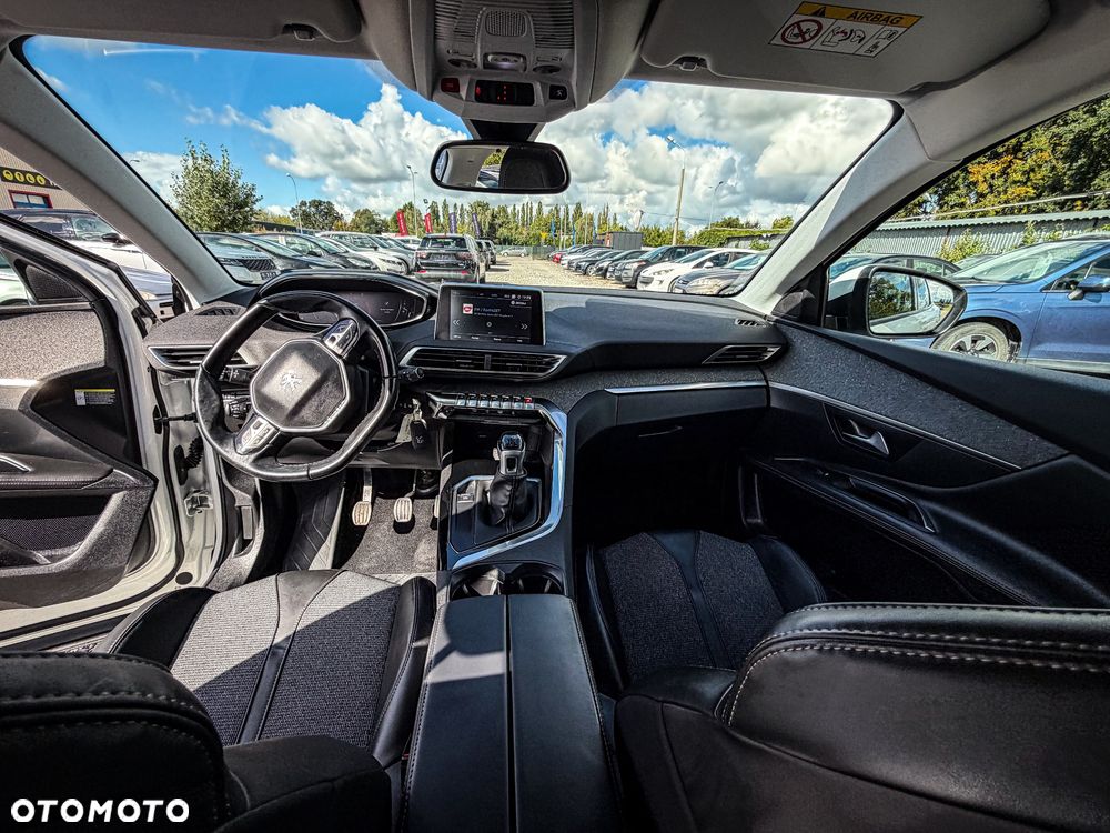Peugeot 3008 PureTech 130 Stop & Start GPF Access - 25
