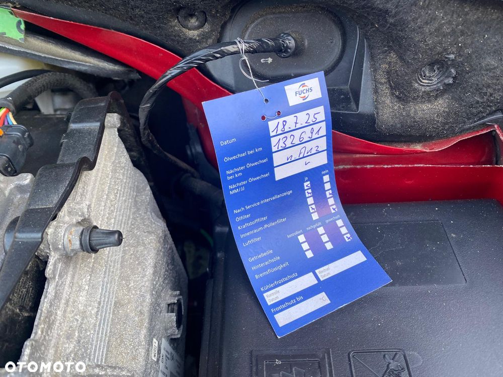 Peugeot 2008 1.2 PureTech GT Line S&S - 24