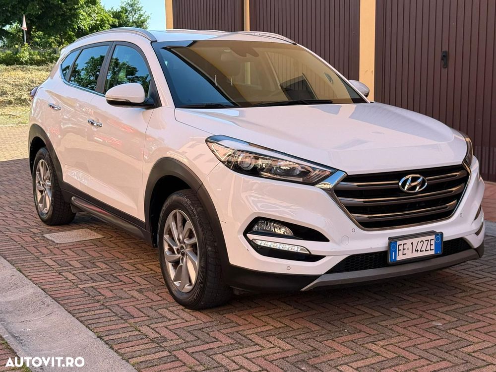 Hyundai Tucson - 2