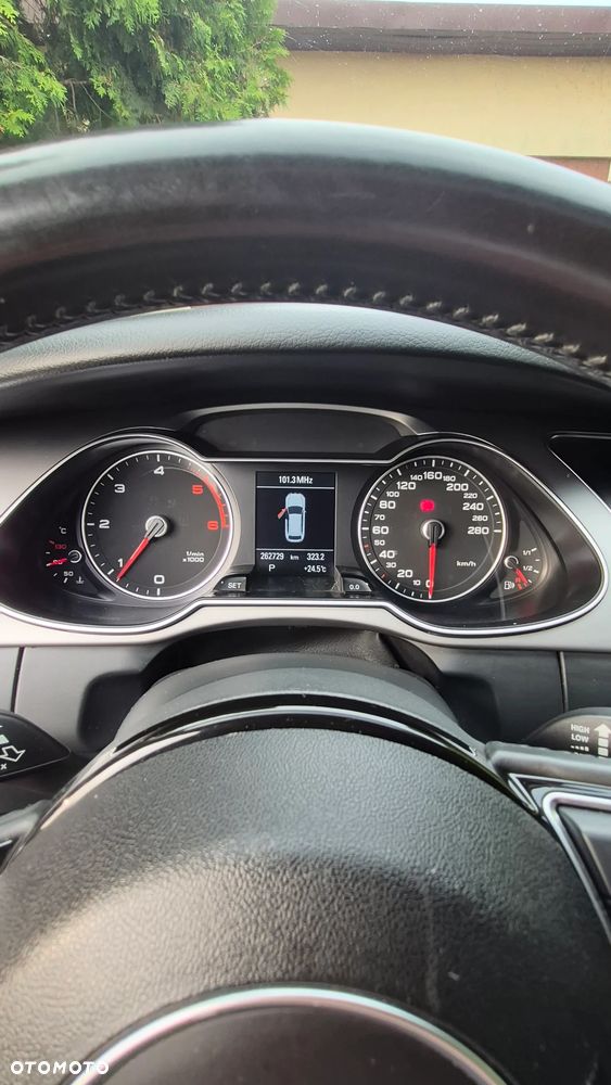 Audi A4 Avant 2.0 TDI DPF clean diesel multitronic S line Sportpaket - 17