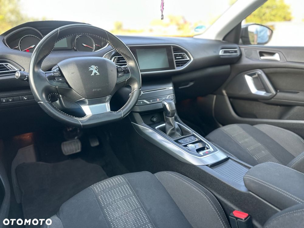 Peugeot 308 - 9