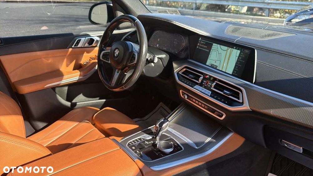 BMW X5 xDrive35i - 16