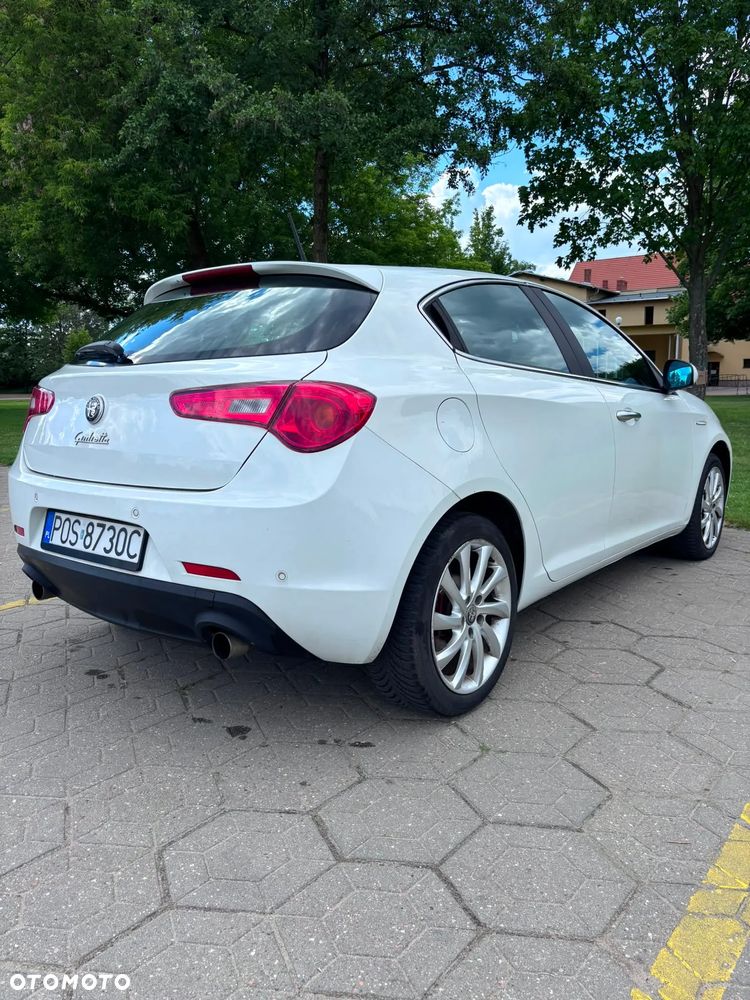 Alfa Romeo Giulietta 2.0 JTDM 16V - 1