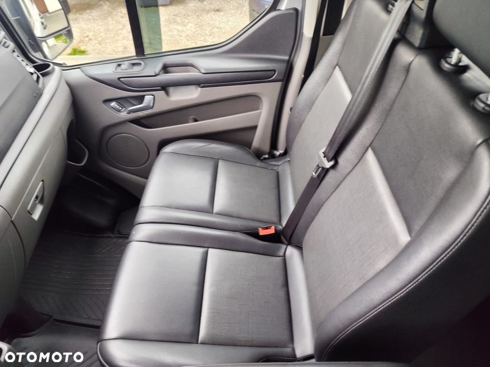 Ford Transit Custom 290 L1H1 Limited - 24