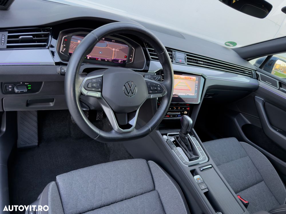 Volkswagen Passat 2.0 TDI SCR DSG Business - 33