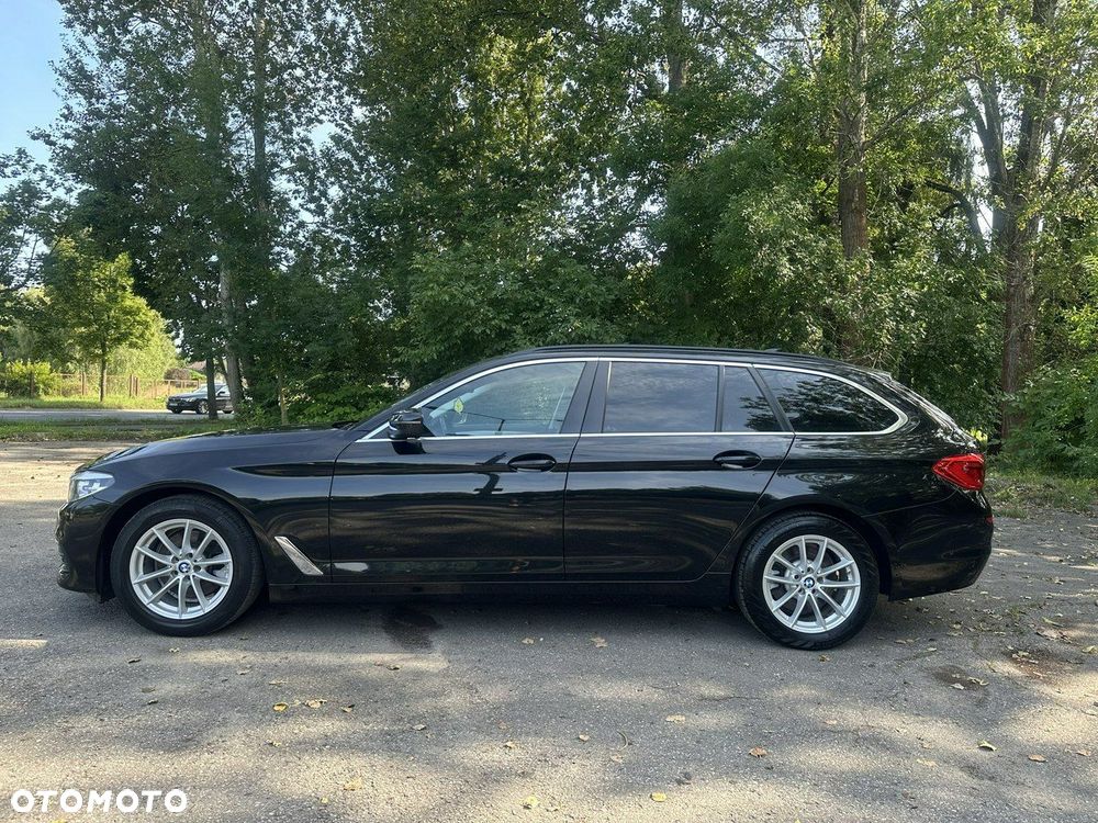 BMW Seria 5 520d Luxury Line sport - 2