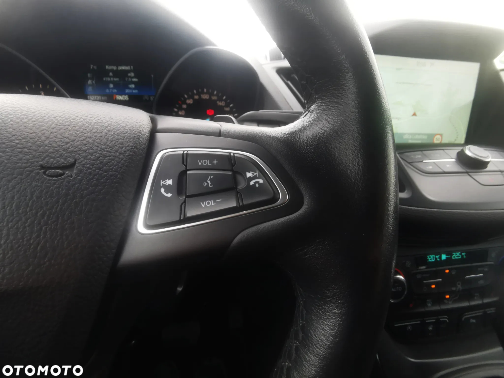Ford Kuga 2.0 TDCi 4x4 Titanium - 17