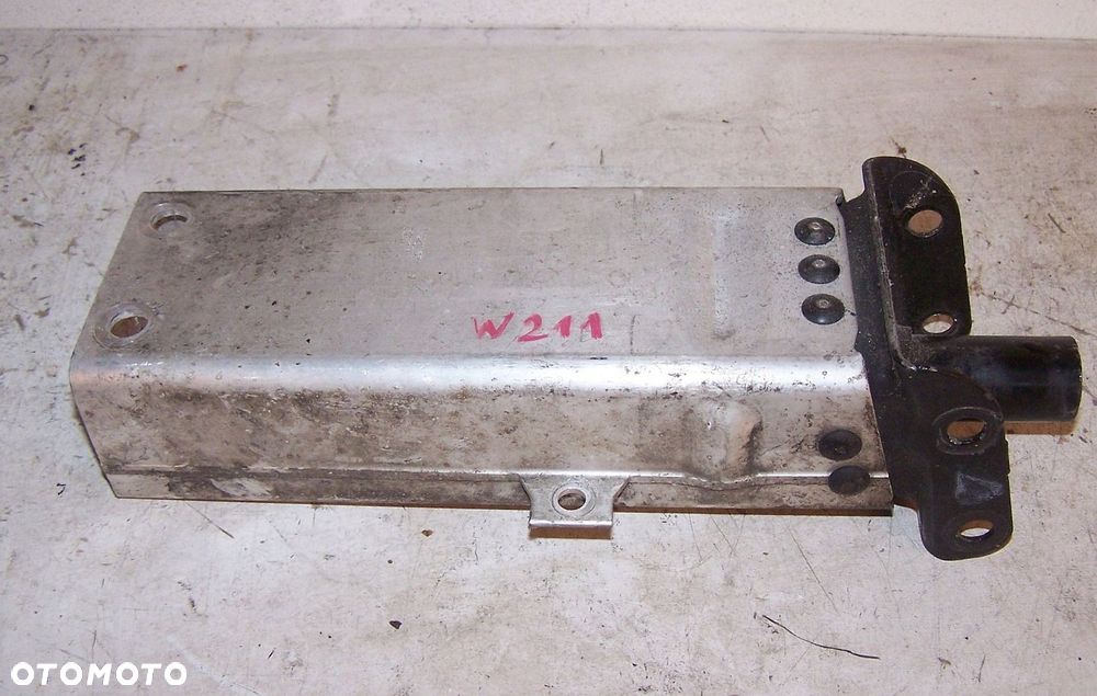 E-KLASA W211 WZMOCNIENIE STREFA ZGNIOTU PRAWA - 1