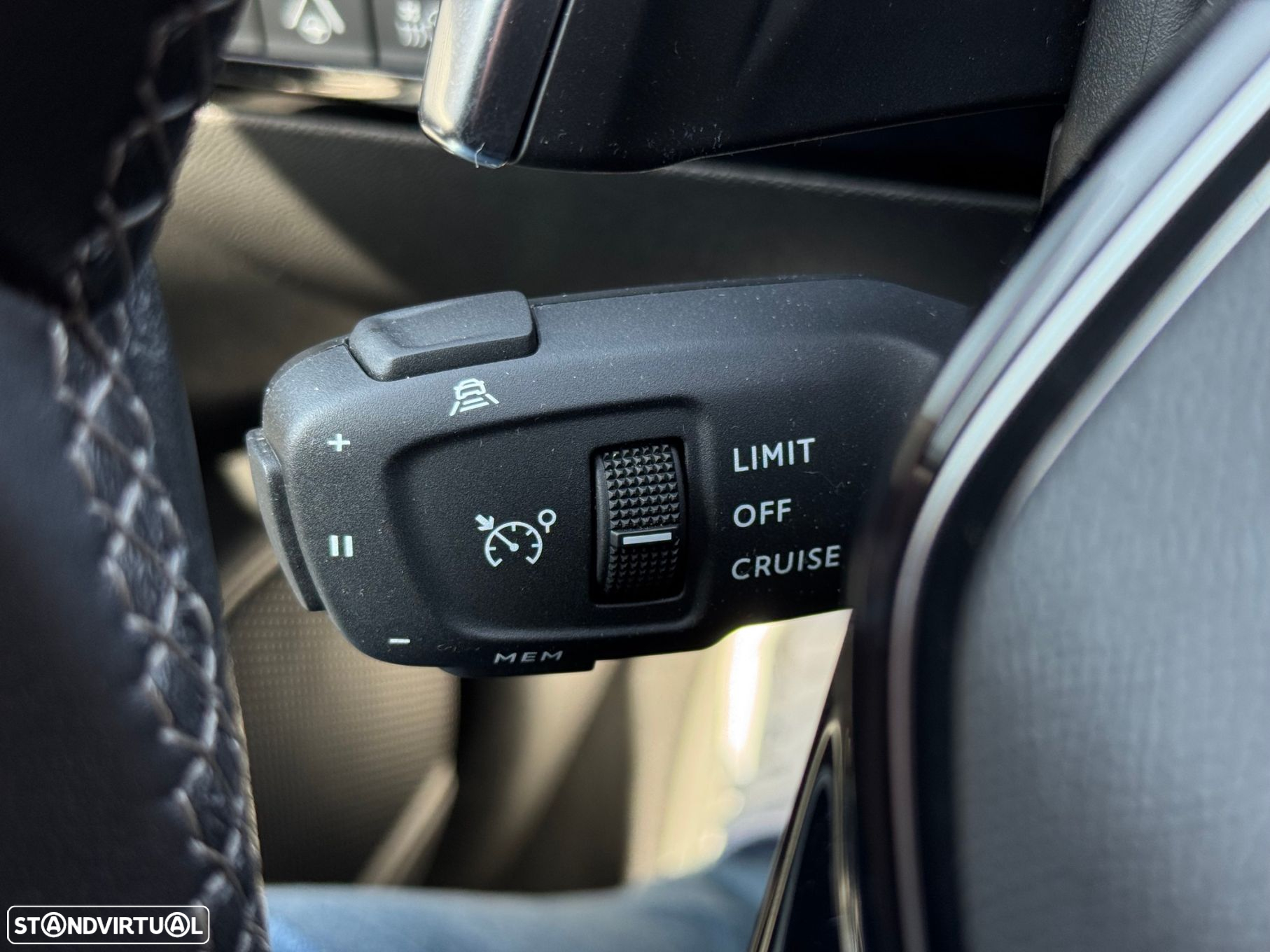 Peugeot 508 1.6 Hybrid Allure Pack e-EAT8 - 35