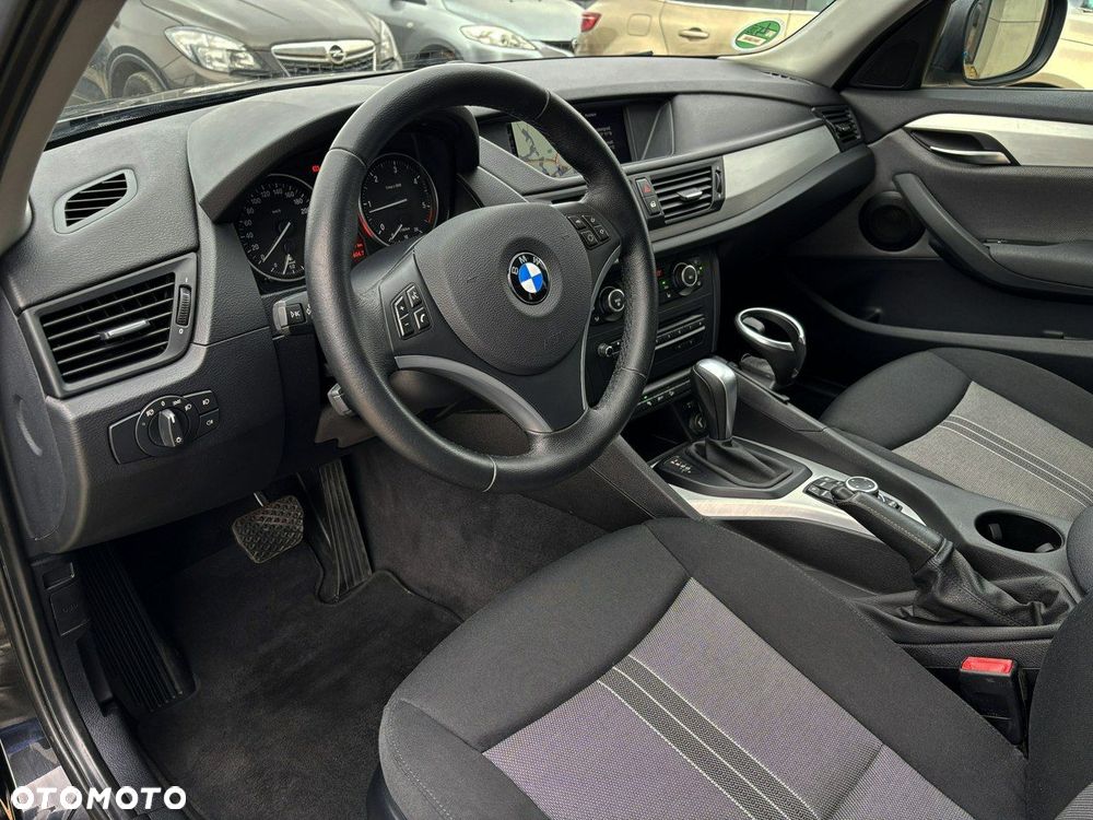 BMW X1 xDrive20d - 12