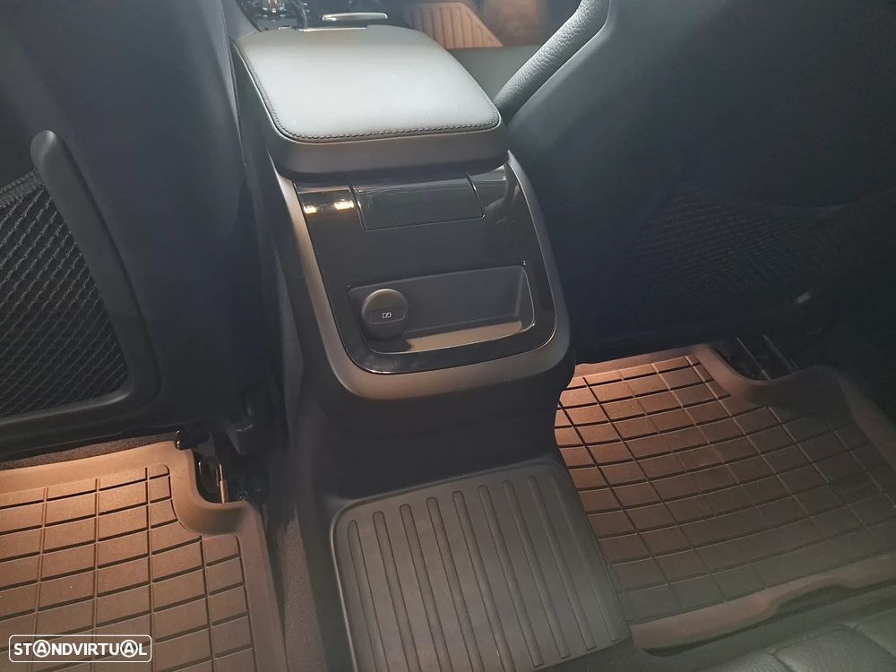 Volvo V60 2.0 T6 AWD TE Plus Bright - 13