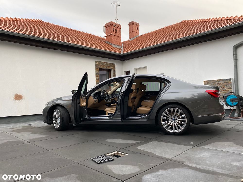 BMW Seria 7 740d xDrive - 1