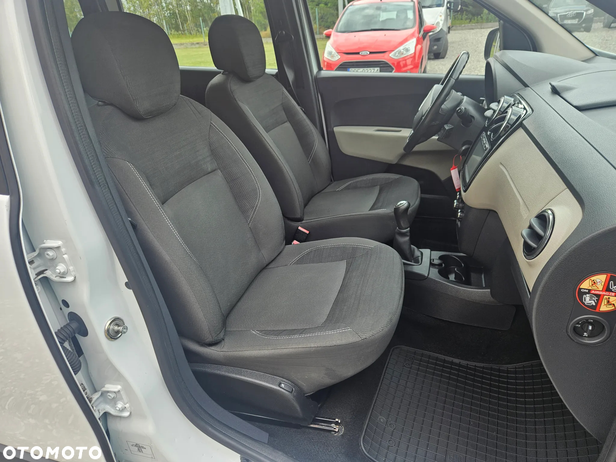 Dacia Lodgy - 18