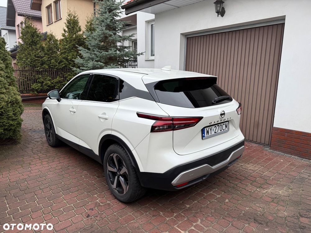 Nissan Qashqai 1.3 DIG-T N-Connecta DCT - 4