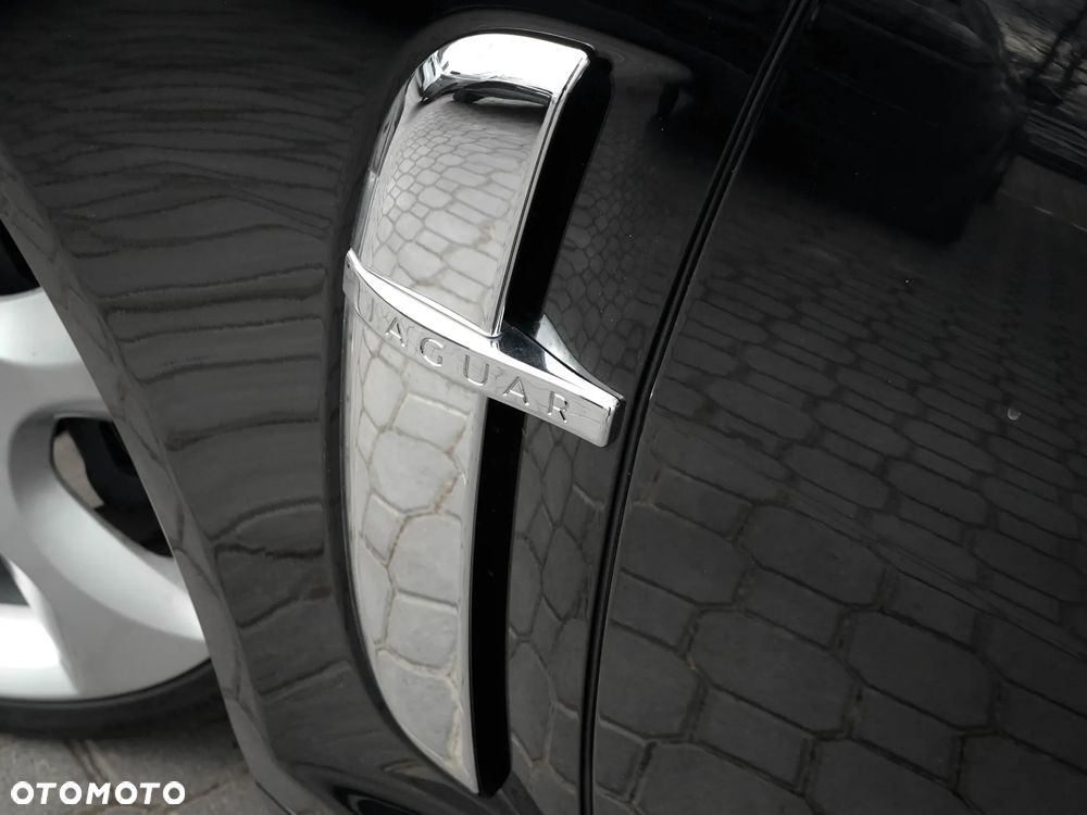 Jaguar XF - 9