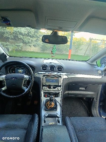 Ford S-Max - 7