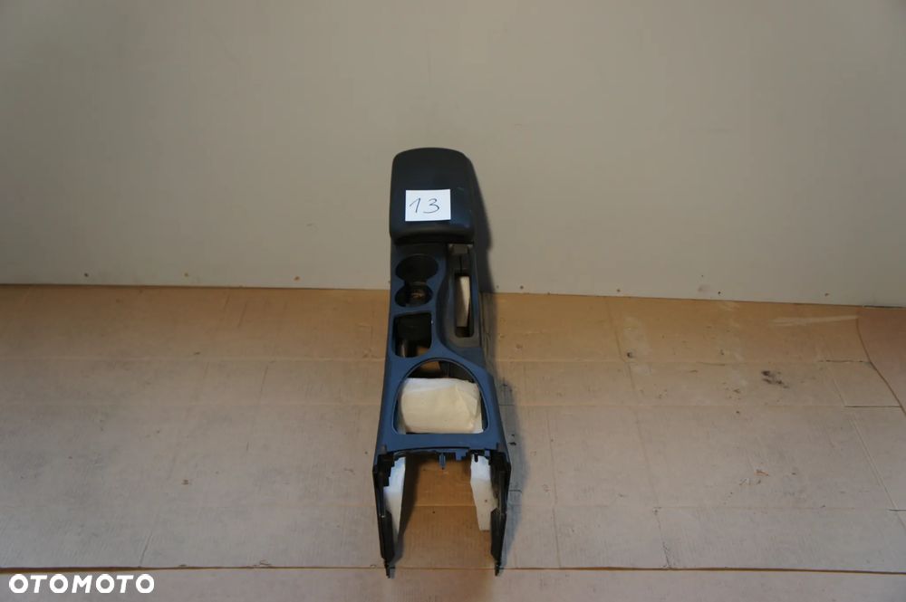 NR 13 Fotele przednie, tył, poduszki, tunel, napinacz Nissan Qashkai I - 5