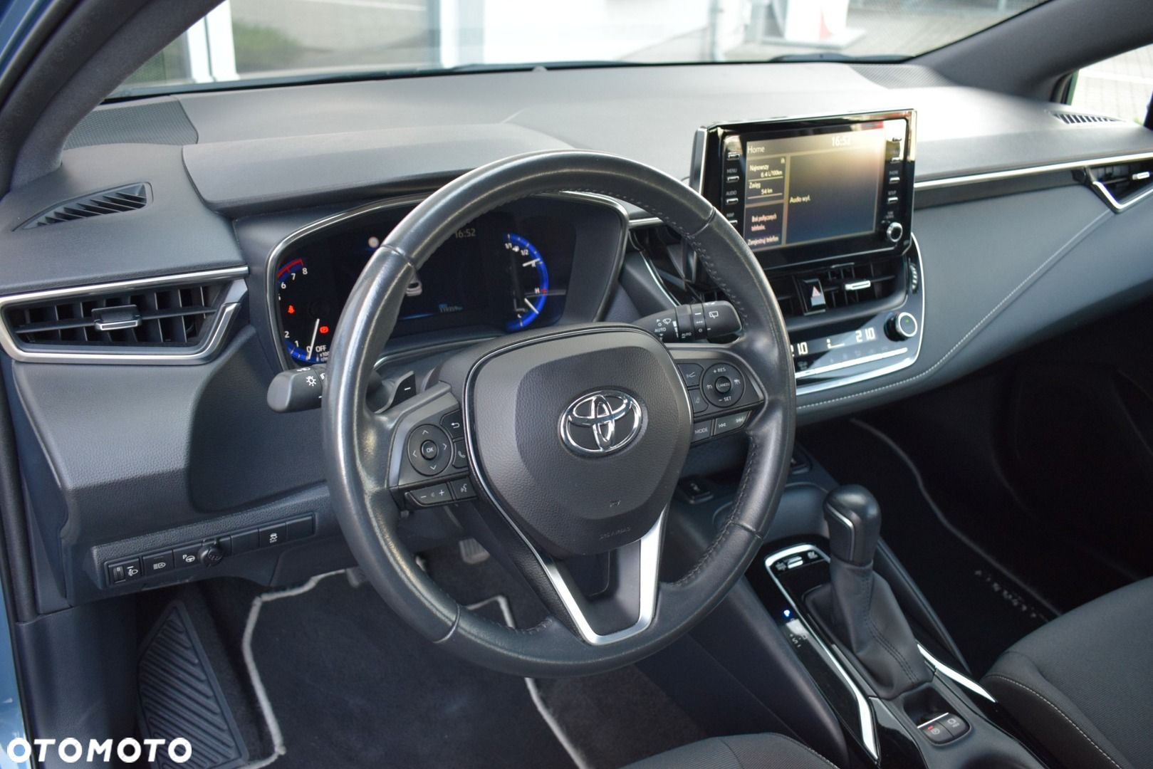 Toyota Corolla - 11