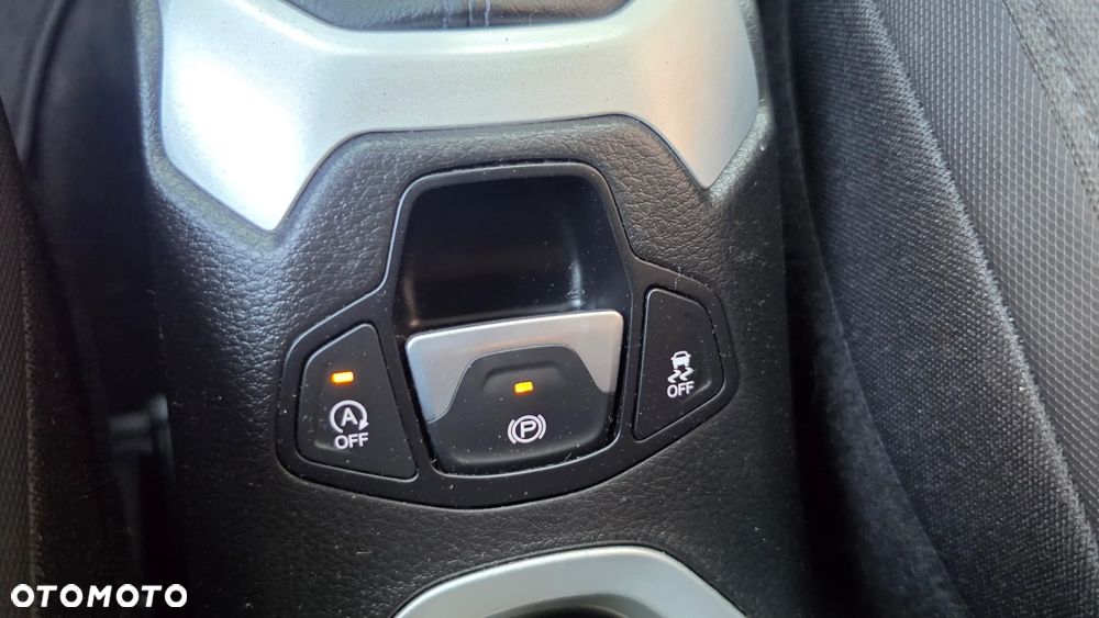 Jeep Renegade 1.4 MultiAir Limited - 17