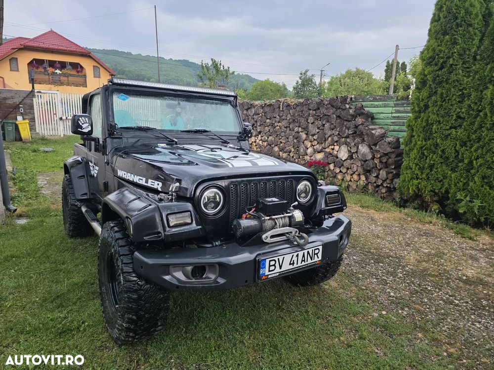 Jeep Wrangler - 10