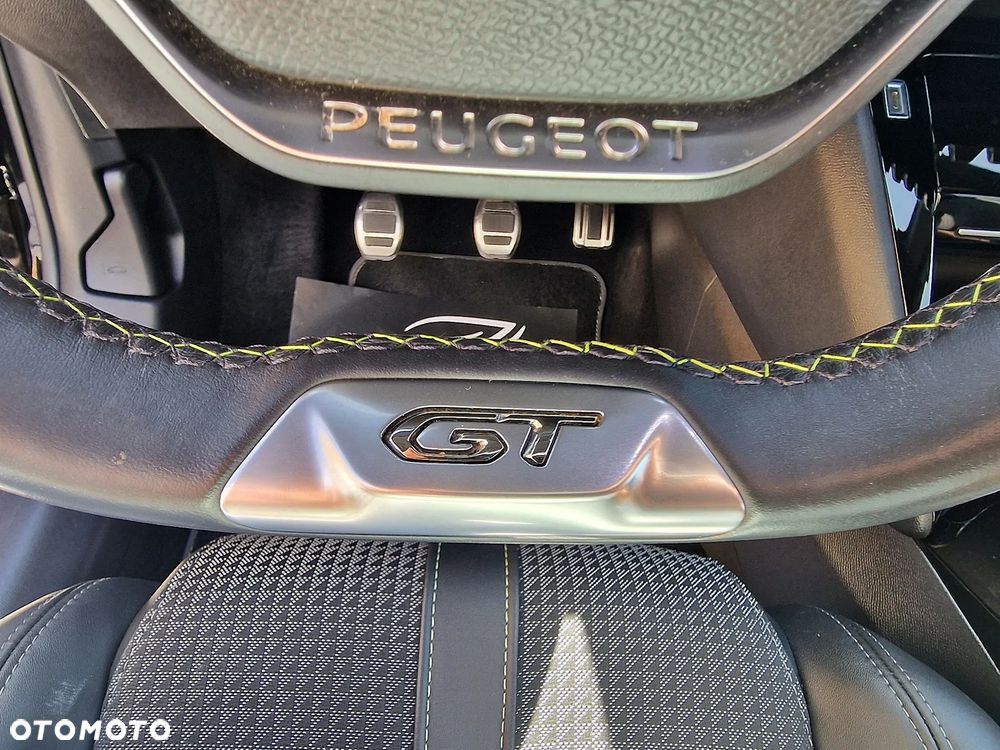Peugeot 208 1.2 PureTech GT Line S&S - 17