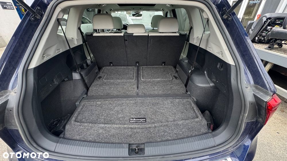 Volkswagen Tiguan Allspace 2.0 TSI 4Mot Life DSG 7os - 16