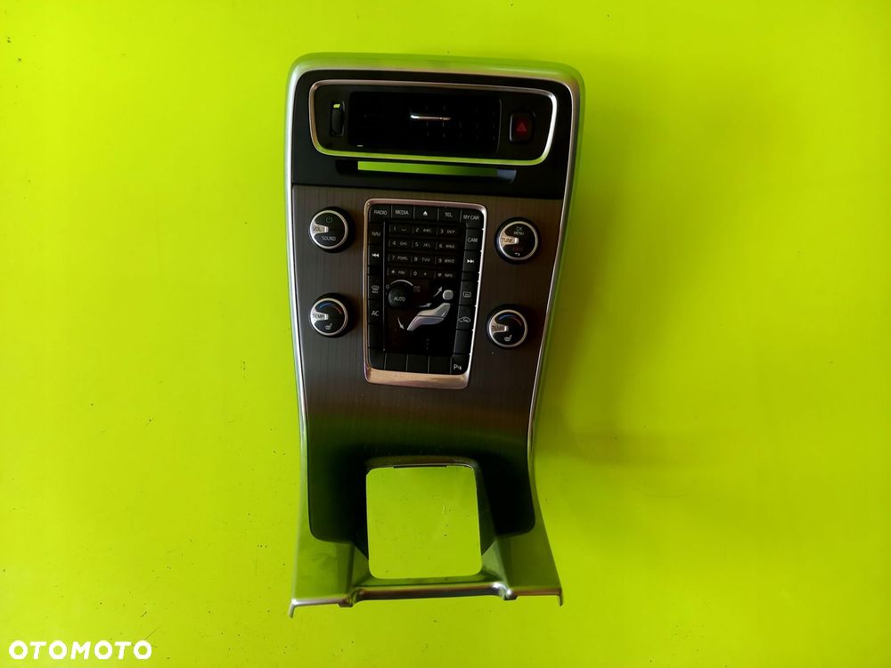 panel nawiewu klimatyzacji ramka radia volvo s60 10r europa - 1