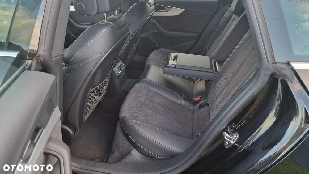 Audi A5 Sportback 40 TDI quattro S tronic S line - 28