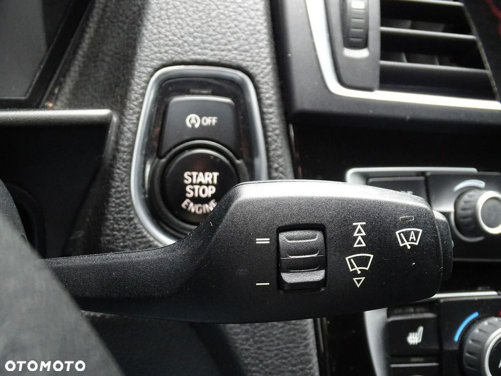 BMW Seria 1 - 20