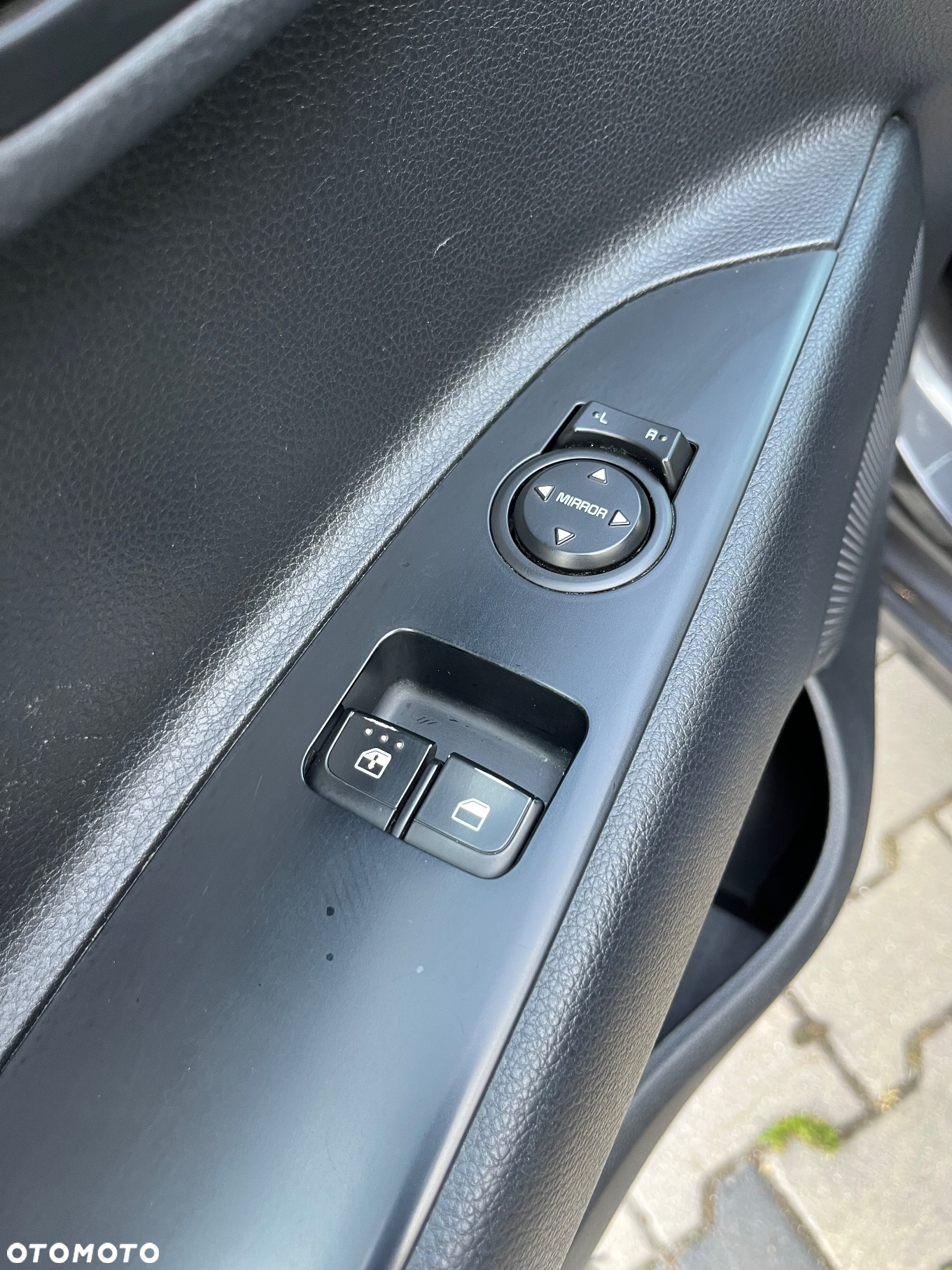 Kia Rio 1.2 L - 27