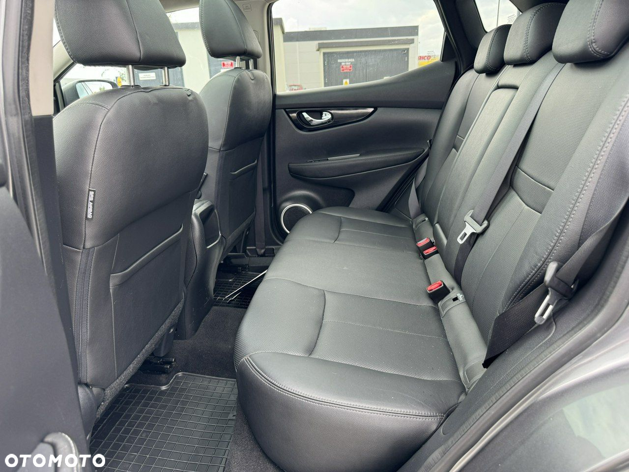 Nissan Qashqai - 32
