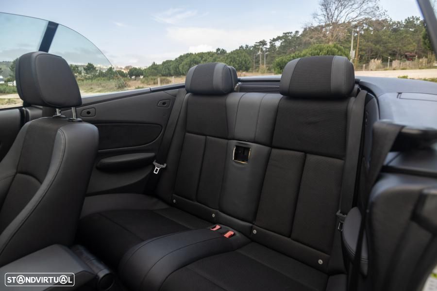 BMW 120 d Cabrio Limited Edition Lifestyle c/ M Sport Pack - 21