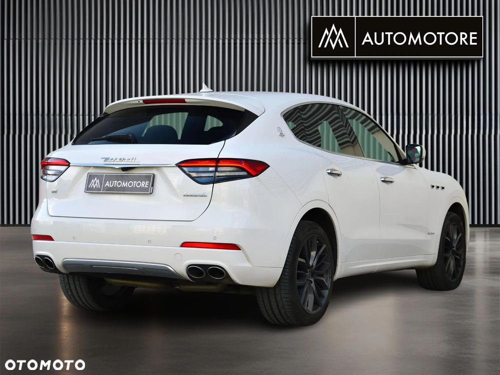 Maserati Levante Q4 - 9