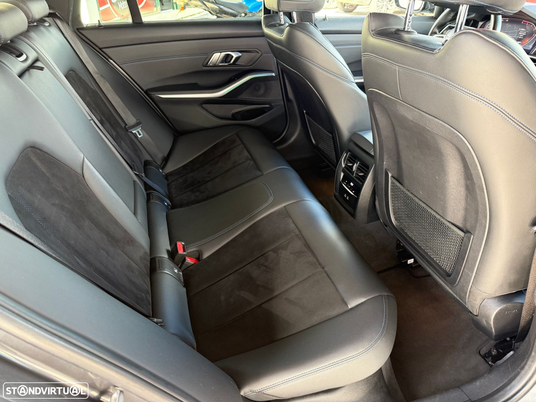 BMW 320 d Touring Pack M Auto - 19