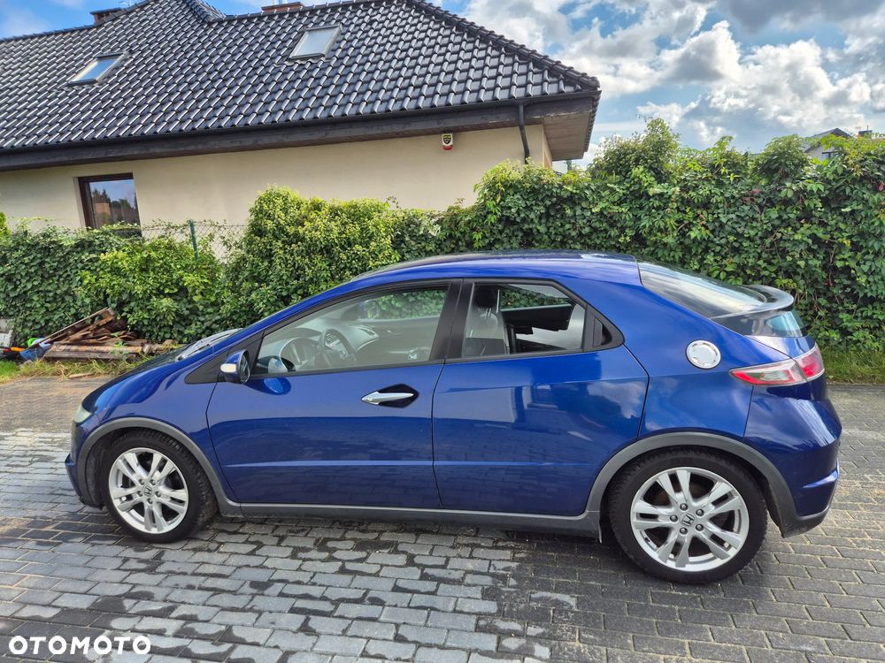 Honda Civic 1.8 Executive - 9