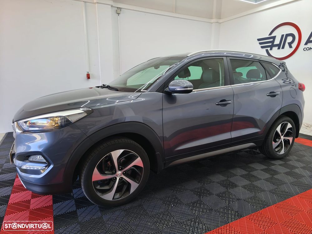 Hyundai Tucson 1.7 CRDi Executive - 3