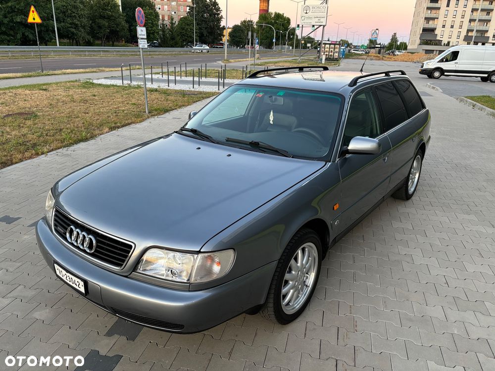 Audi A6 Avant 2.8 30V Quattro - 2