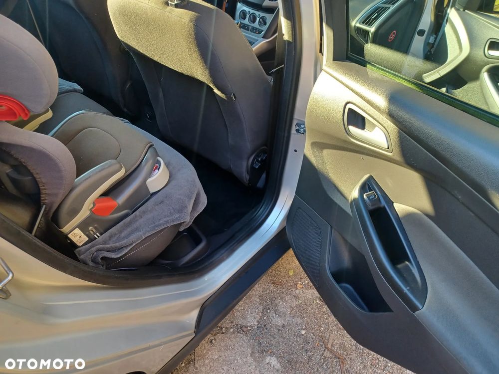 Ford Focus 1.6 TDCi DPF Champions Edition - 7