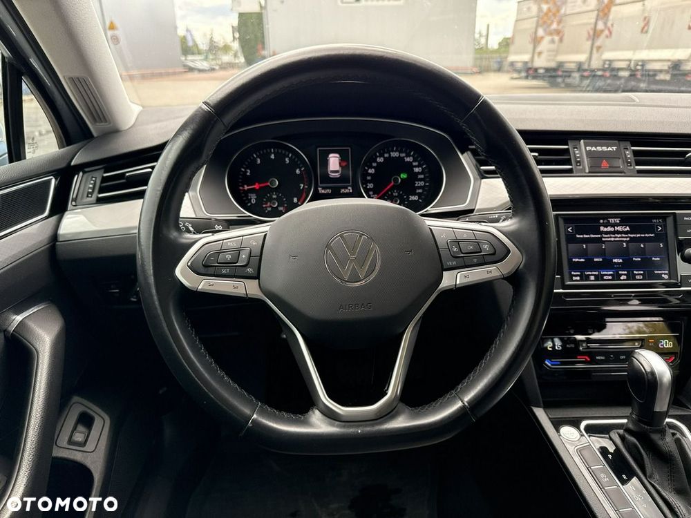 Volkswagen Passat 1.5 TSI EVO Business DSG - 25