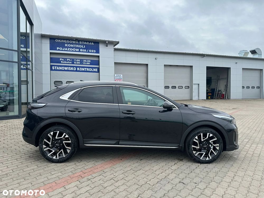 Kia XCeed 1.6 T-GDI Tribute DCT - 3