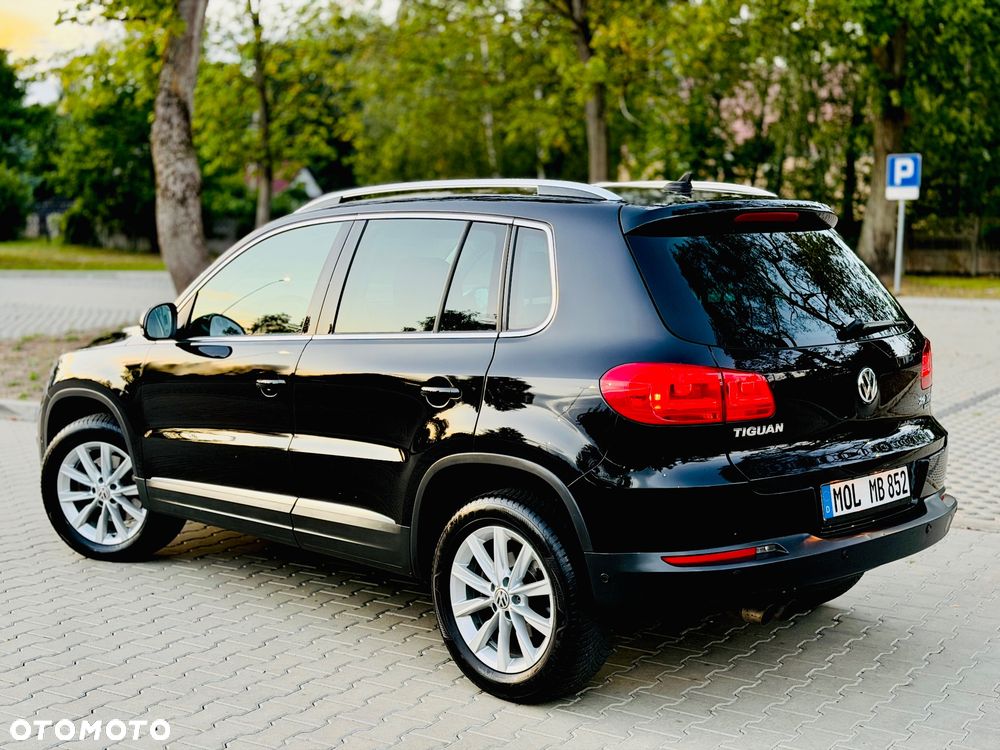 Volkswagen Tiguan 2.0 TDI SCR 4MOTION BlueMotion Technology Exclusive - 4