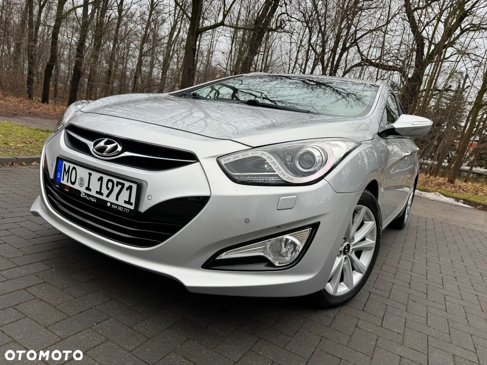 Hyundai i40 i40cw 1.6 Fifa World Cup Edition - 2