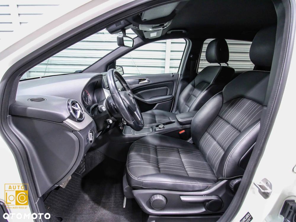 Mercedes-Benz Klasa B 200 CDI (BlueEFFICIENCY) 7G-DCT - 13