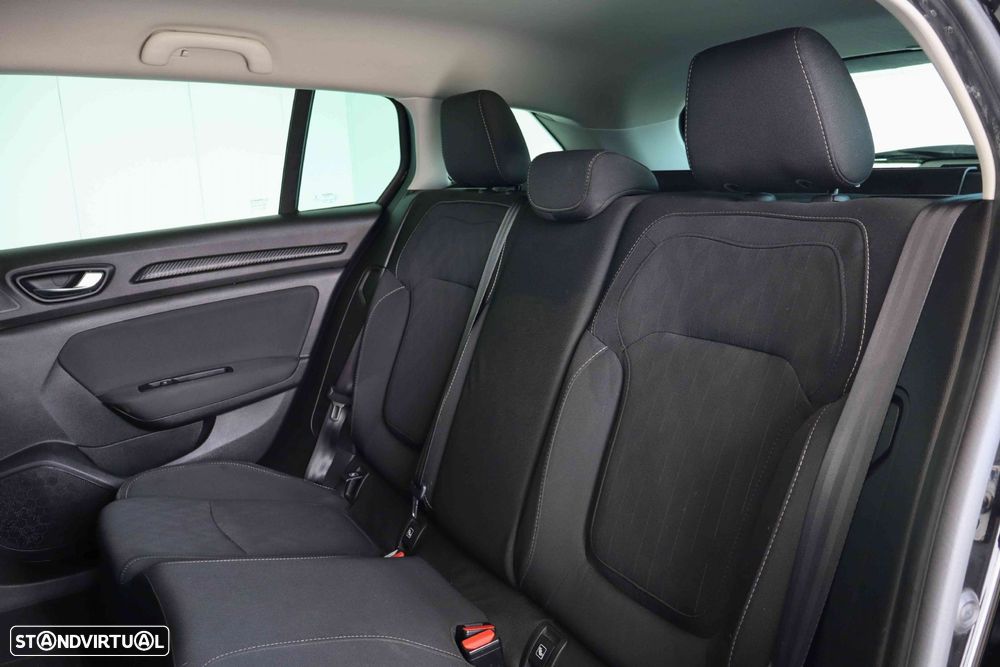 Renault Mégane Sport Tourer 1.3 TCe Limited - 31