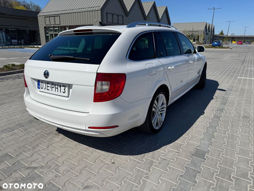 Skoda Superb 2.0 TDI Business DSG - 3